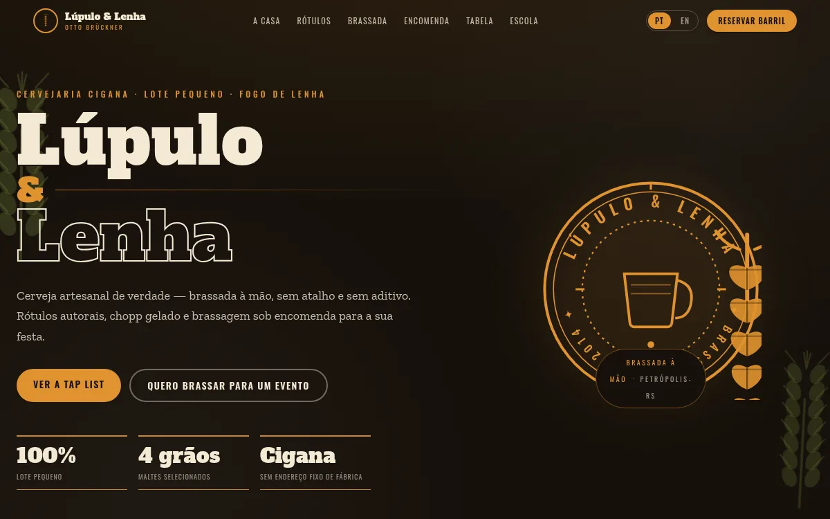 Site rotulo de cerveja artesanal vintage ambar e creme com brasoes para cervejeiro